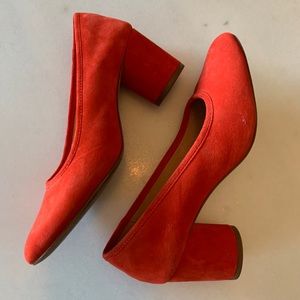 Madewell suede pumps